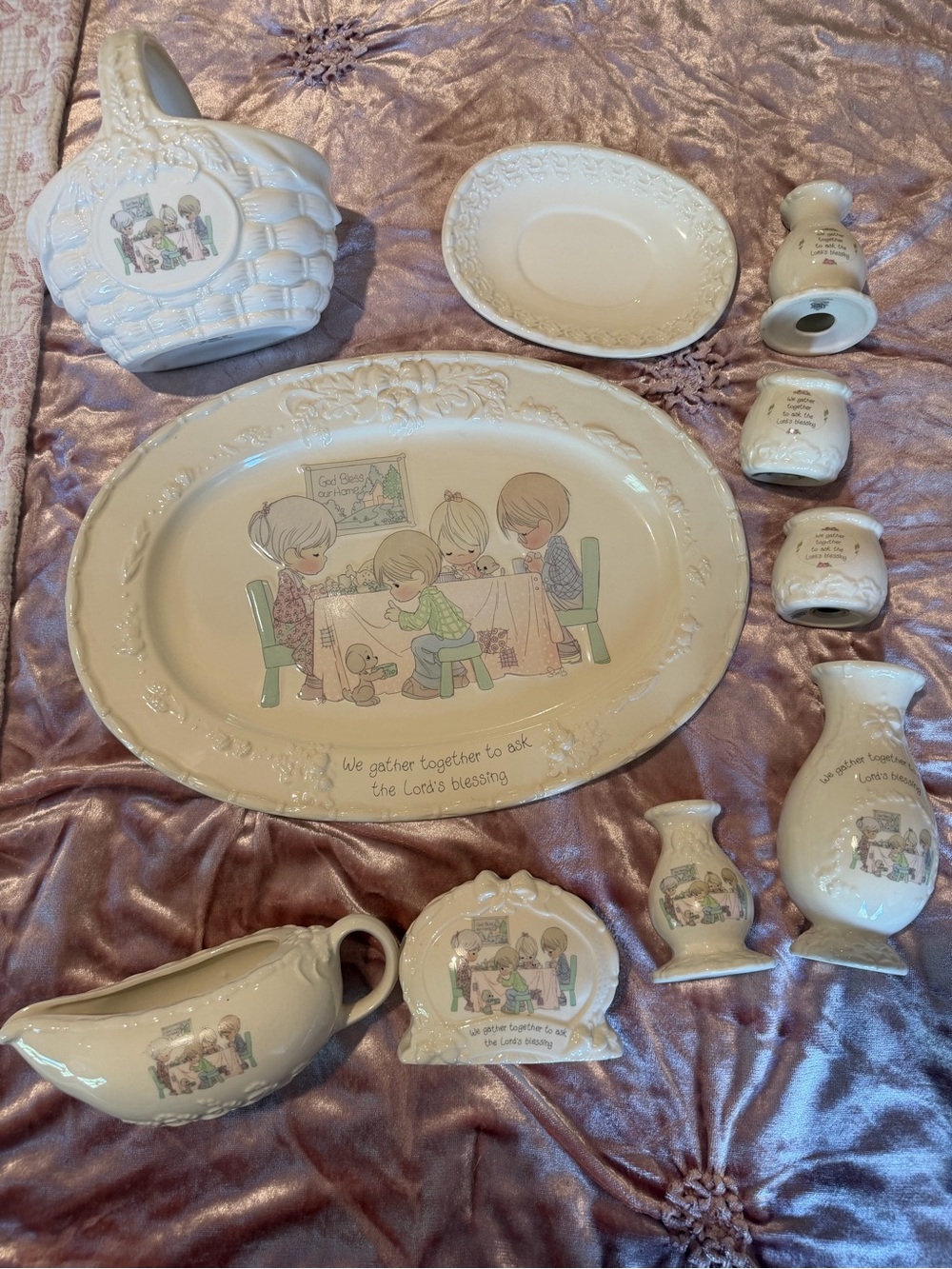 Precious Moments “We Gather Together To Ask for the Lord’s Blessing” 1994 Set